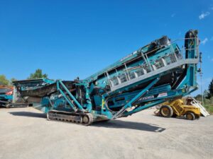 POWERSCREEN CHIEFTAIN 1700